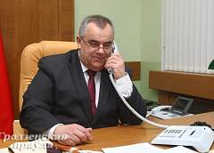 Заместитель председателя облисполкома Владимир Дешко провел прямую линию
