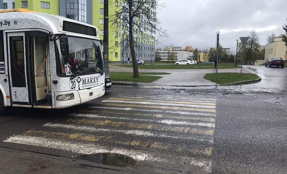 Решил обогнать троллейбус. В Гродно водитель "Ауди" сбил ребенка Решил обогнать троллейбус. В Гродно водитель "Ауди" сбил ребенка