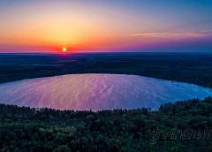 The reserve "Svityaziansky": a mysterious lake, relict forests and water nymphs