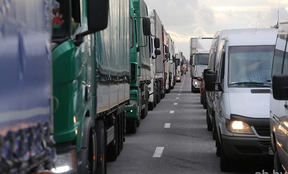 ГПК: количество грузового транспорта, ожидающего въезда в ЕС, не изменилось