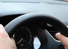 Водители с 25 августа по 5 сентября днем должны будут ездить с включенными фарами