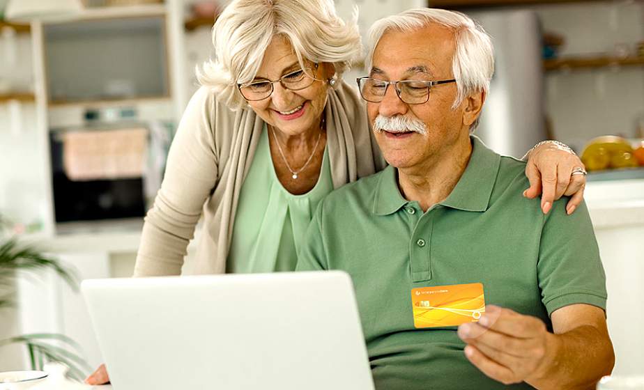 Как работает пенсионная карточка «Забота» и базовый счет