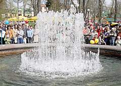 Фоторепортаж: в Гродно открыт сезон фонтанов