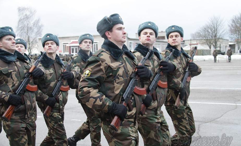 Mолодое пополнение частей гродненского гарнизона приняло присягу Mолодое пополнение частей гродненского гарнизона приняло присягу
