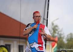 Влад Кобяков на сцене фестиваля «Твое зеленое лето» в Гродно