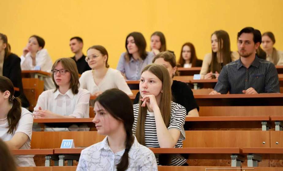 В региональные вузы Беларуси зачислено около 500 победителей университетских олимпиад В региональные вузы Беларуси зачислено около 500 победителей университетских олимпиад