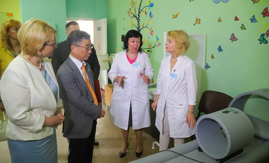 Грант для здоровья детей. Детская поликлиника №1 в Гродно получила новое оборудование по программе «Корни травы» Грант для здоровья детей. Детская поликлиника №1 в Гродно получила новое оборудование по программе «Корни травы»