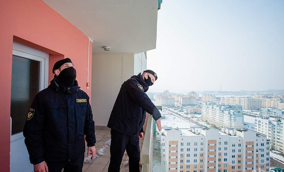 Прапорщик Сергей Астюкевич из Гродно: «Считаю день спасения Даши главным в своей жизни» Прапорщик Сергей Астюкевич из Гродно: «Считаю день спасения Даши главным в своей жизни»