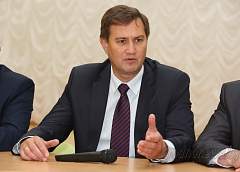 Первый заместитель главы Администрации Президента Республики Беларусь Максим Рыженков встретился с жителями агрогородка Дотишки