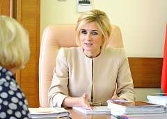 Елена Бубенчик: "В вопросах трудоустройства граждан важен индивидуальный подход к каждой ситуации"