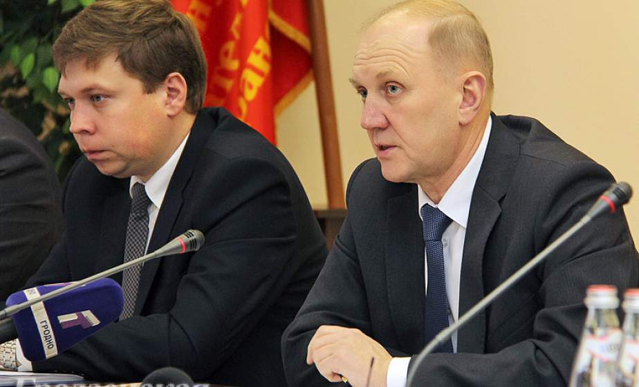 Владимир Кравцов провел в Щучине пресс-конференцию для журналистов Владимир Кравцов провел в Щучине пресс-конференцию для журналистов