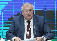Прием граждан в Дятлово проведет заместитель министра энергетики Михаил Михадюк