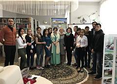 Иностранные студенты ГрГУ имени Янки Купалы провели патриотическую акцию, посвященную Великой Победе