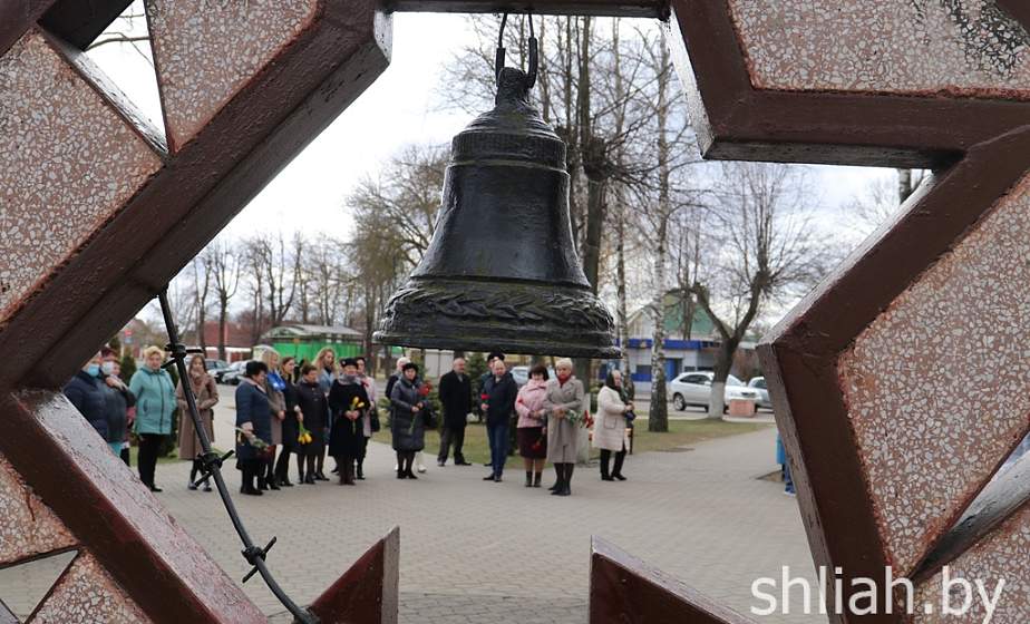 На Гродненщине почтили память погибших узников фашистских концлагерей На Гродненщине почтили память погибших узников фашистских концлагерей