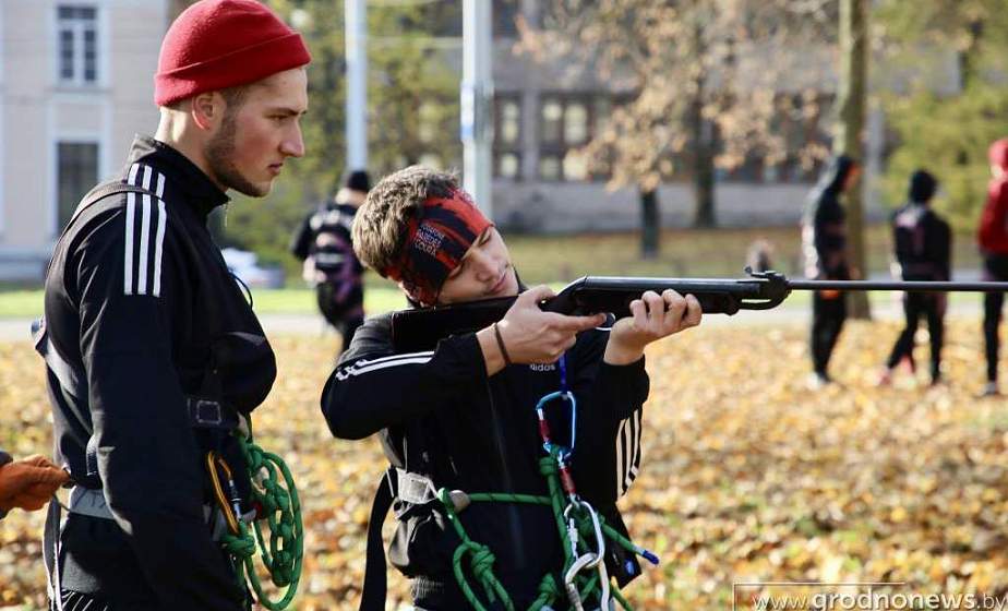 В Гродно определили победителей военно-прикладной игры «Осенний разведатлон – 2023» В Гродно определили победителей военно-прикладной игры «Осенний разведатлон – 2023»