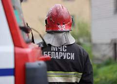 Загоревшийся автомобиль переполошил гродненцев: в соцсетях предположили, что горит строящийся микрорайон Весенний