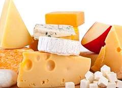 В Гродно раскрыта преступная схема перепродаж белорусской молочной продукции в Россию