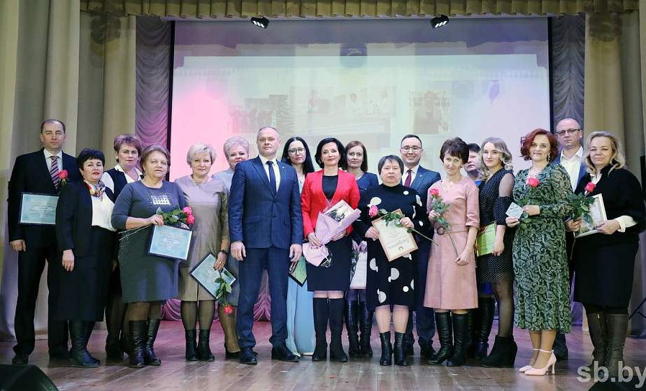 Щучинская ЦРБ – первая в области районная больница, которая начала развивать косметологические услуги. В медучреждении подвели итоги работы за год Щучинская ЦРБ – первая в области районная больница, которая начала развивать косметологические услуги. В медучреждении подвели итоги работы за год