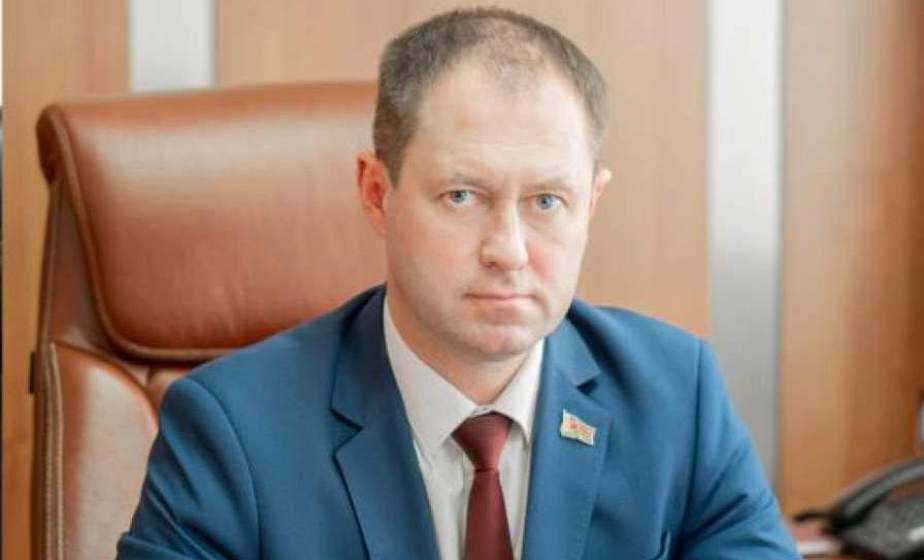 Прямую телефонную линию с жителями региона провел заместитель председателя облисполкома Андрей Болтрик