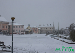 Фотофакт: Зима вернулась в Новогрудок в апреле