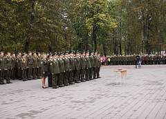 Я счастлив, что родился и живу в нашей стране, горжусь выбранной профессией, потому что защита Родины – это не только почетно, но и настоящая мужская работа
