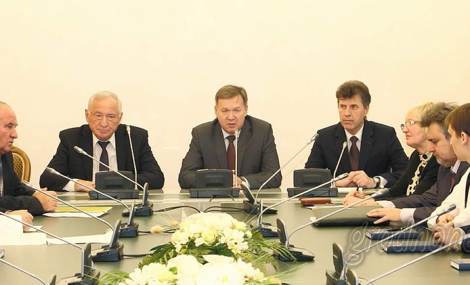В Гродно прошло открытие "Школы будущего руководителя" В Гродно прошло открытие "Школы будущего руководителя"