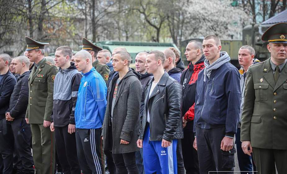 Наследникам Победы. Гродненские ветераны адресовали слова напутствий весеннему призыву Наследникам Победы. Гродненские ветераны адресовали слова напутствий весеннему призыву