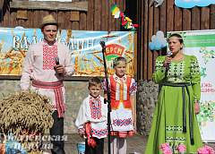 В Коробчицах выбирали властелинов села