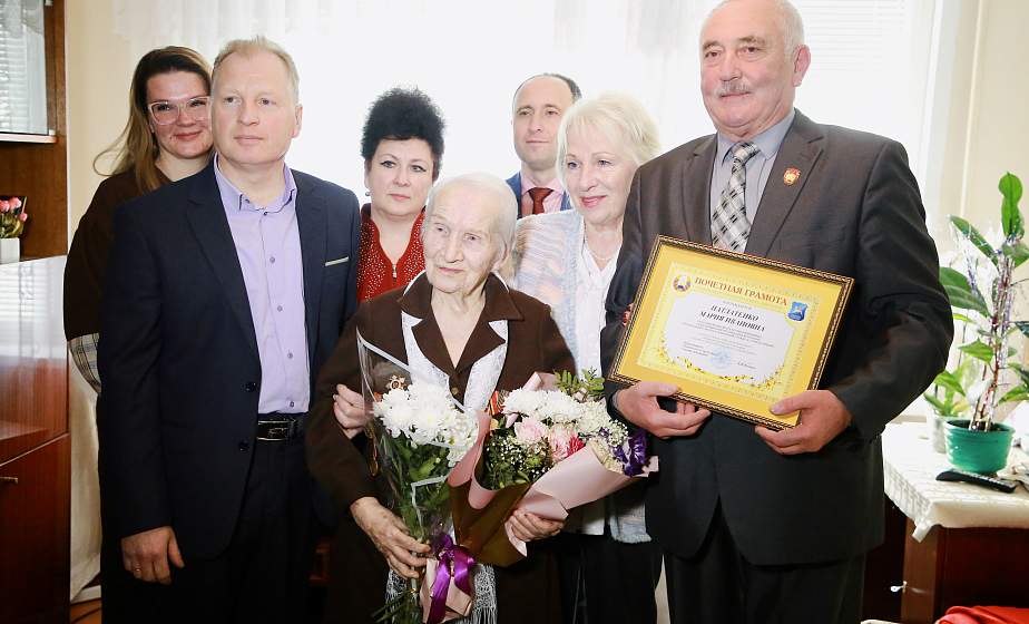 Ветерана Великой Отечественной войны Марию Патлатенко поздравили со 100-летним юбилеем Ветерана Великой Отечественной войны Марию Патлатенко поздравили со 100-летним юбилеем
