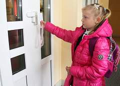 Первая в Гродно электронная пропускная система работает в СШ №18