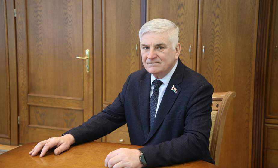 Обновленный Основной Закон стал своего рода идеологическим началом для сплочения белорусского народа