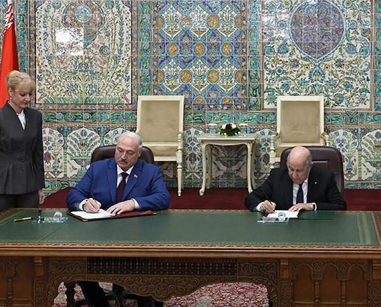 Александр Лукашенко: «Беларусь и Алжир в ближайшие год-два должны выйти на товарооборот хотя бы $500 млн»