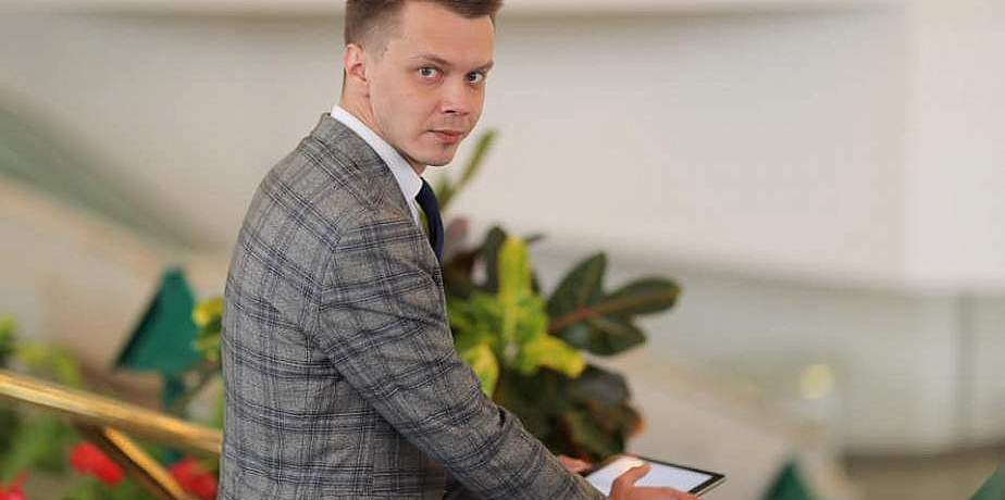 Зачем «качают» Беларусь, что не позволяет НАТО вмешаться в спецоперацию России и почему добро иногда должно быть с кулаками Зачем «качают» Беларусь, что не позволяет НАТО вмешаться в спецоперацию России и почему добро иногда должно быть с кулаками