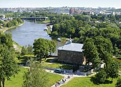 Городские парки повторно обработают от клещей