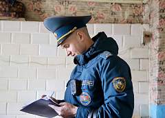 Наводите порядок? Соблюдайте правила безопасности! С начала года в Гродненской области зарегистрировано свыше 60 случаев возгорания сухой растительности 