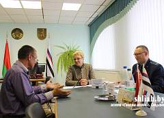 У Смаргоні прыём грамадзян правяла галоўны саветнік галоўнага ўпраўлення па рабоце са зваротамі грамадзян і юрыдычных асоб Адміністрацыі Прэзідэнта Алена Меляшкевіч