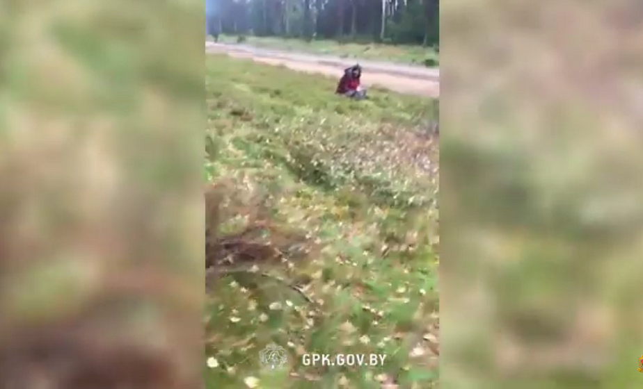 На белорусско-польской границе обнаружили мигрантов из Сирии без сознания