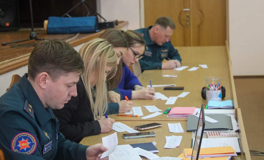 Областной этап республиканского конкурса-олимпиады «Школа безопасности» прошел в Гродно Областной этап республиканского конкурса-олимпиады «Школа безопасности» прошел в Гродно