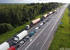 Антирекорд от Польши: в очереди находятся 3200 легковых автомобилей