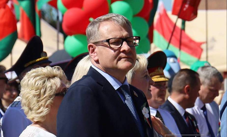 Основой нашего поступательного движения к новым высотам служит героизм наших предков