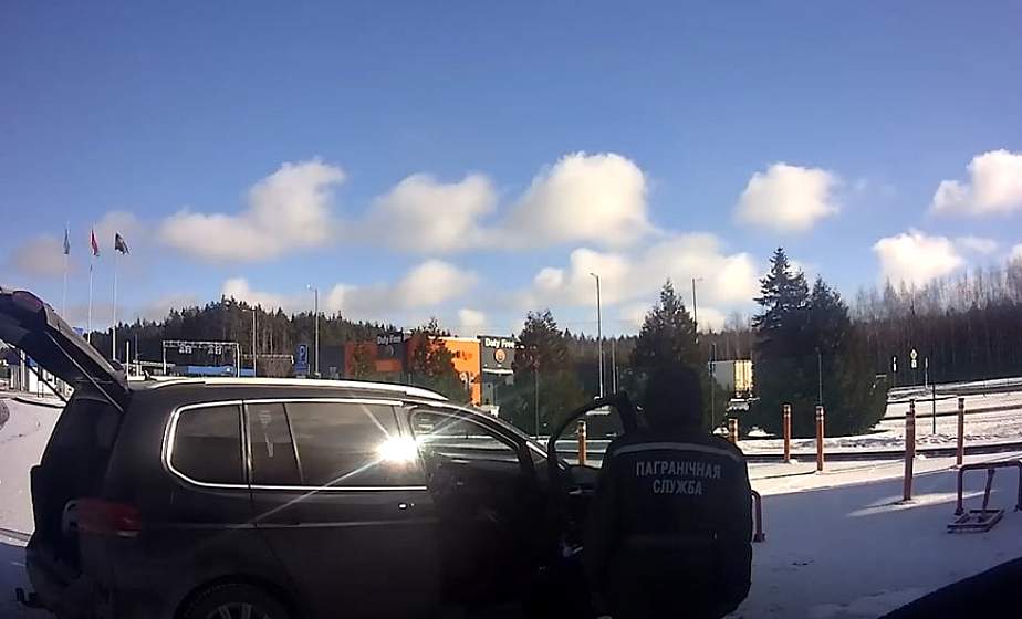 Гражданин Армении пытался перевезти через границу наркотики Гражданин Армении пытался перевезти через границу наркотики