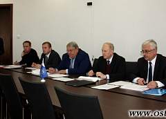 Вопросы реализации государственной инвестиционной программы в Островце обсудили с участием губернатора (Дополнено)