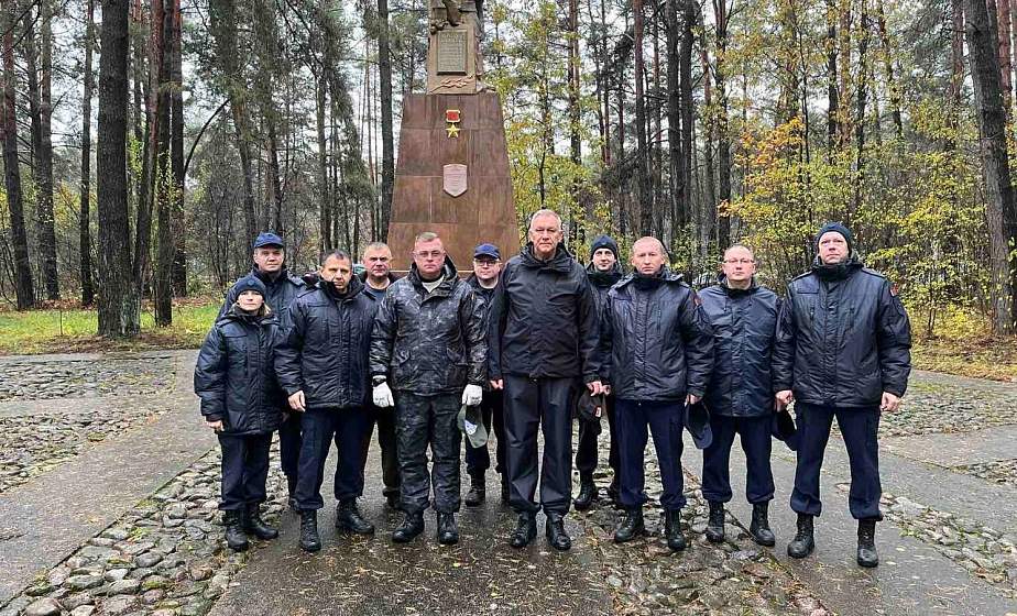 Сотрудники прокуратуры Гродненской области вышли на субботник 