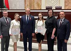 Обозреватель и фотокорреспондент «ГП» Татьяна Мотолянец – победитель конкурса «Палата представителей в фокусе СМИ»