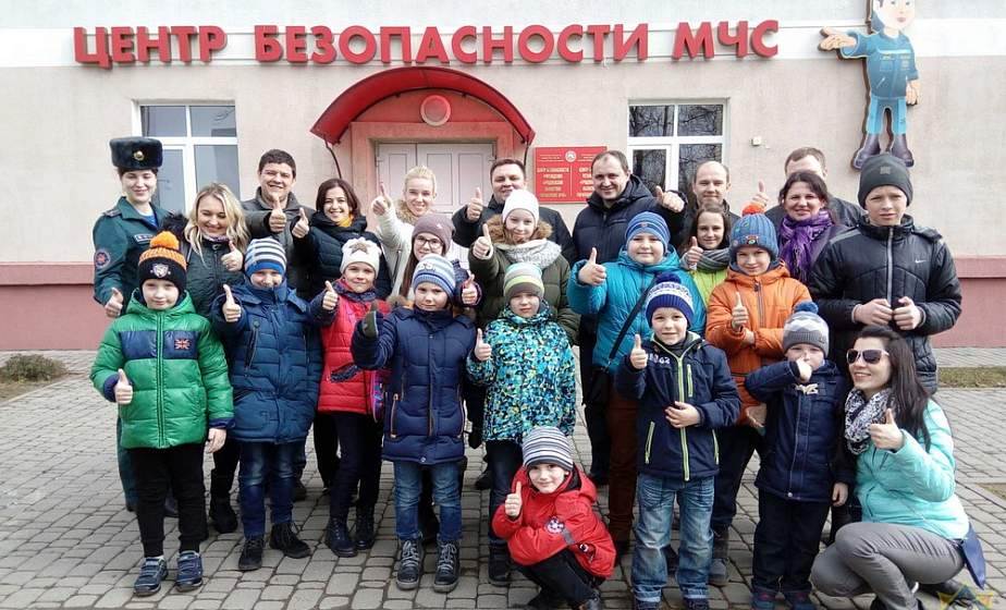 С пользой для дела. Работники Гродненского городского отдела по ЧС и их семьи побывали в Центре безопасности МЧС в Лиде С пользой для дела. Работники Гродненского городского отдела по ЧС и их семьи побывали в Центре безопасности МЧС в Лиде