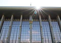 Александр Лукашенко одобрил проект межправсоглашения с Россией об условиях деятельности БРУ