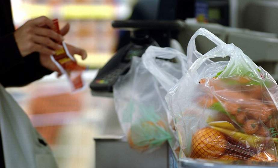 В Лидском районе у сельчанина пропали четыре пакета с продуктами. Оказалось, что их украли 35-летняя женщина и ее сын В Лидском районе у сельчанина пропали четыре пакета с продуктами. Оказалось, что их украли 35-летняя женщина и ее сын