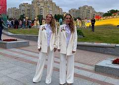 Клипом «Белорусский парень» мы хотели сказать: «Девчонки, обращайте внимание на настоящих мужчин»