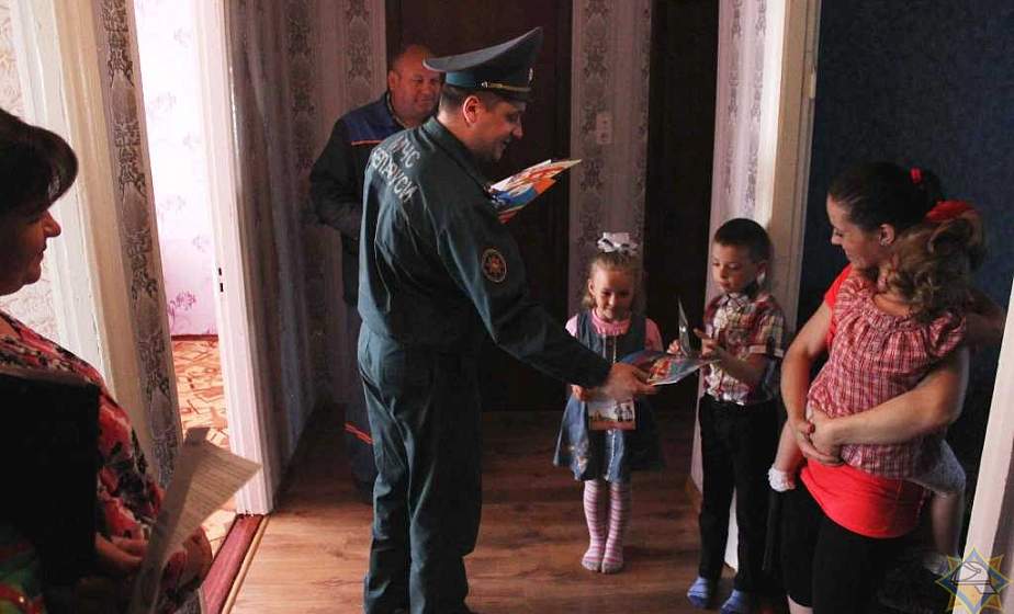 Пожарно-профилактическая акция МЧС стартовала сегодня на Гродненщине Пожарно-профилактическая акция МЧС стартовала сегодня на Гродненщине
