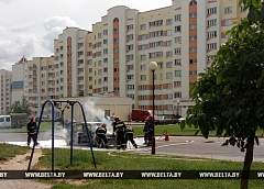 В Гродно на ходу загорелся легковой автомобиль